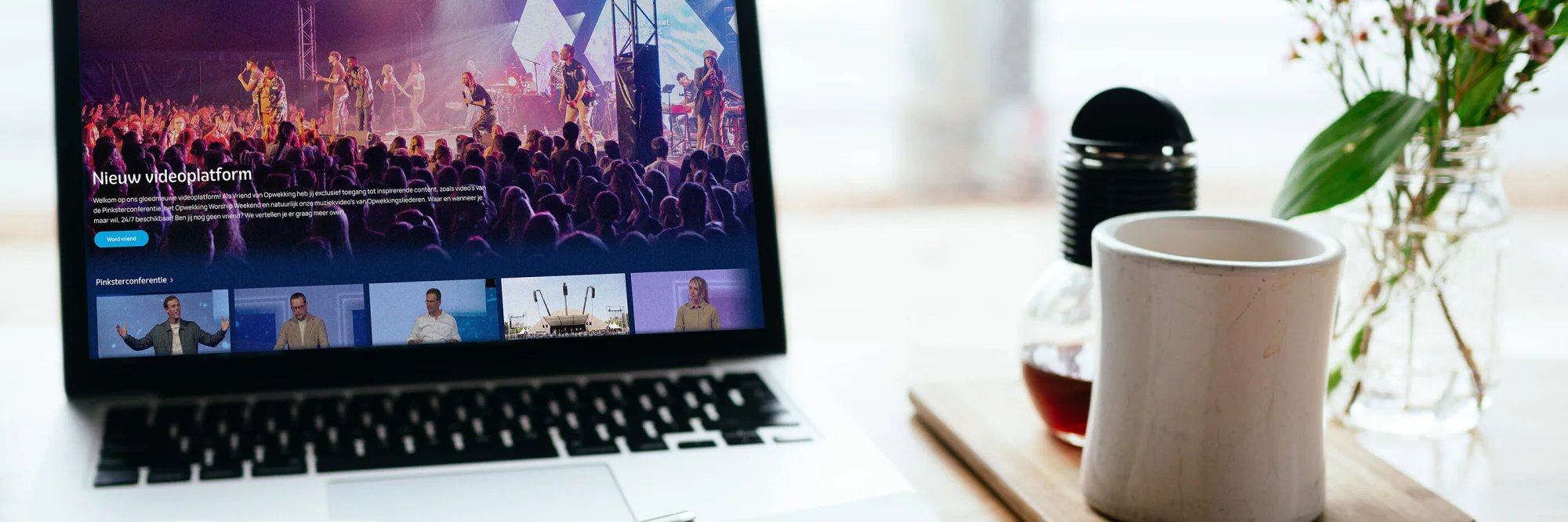 Logo van Stichting Opwekking